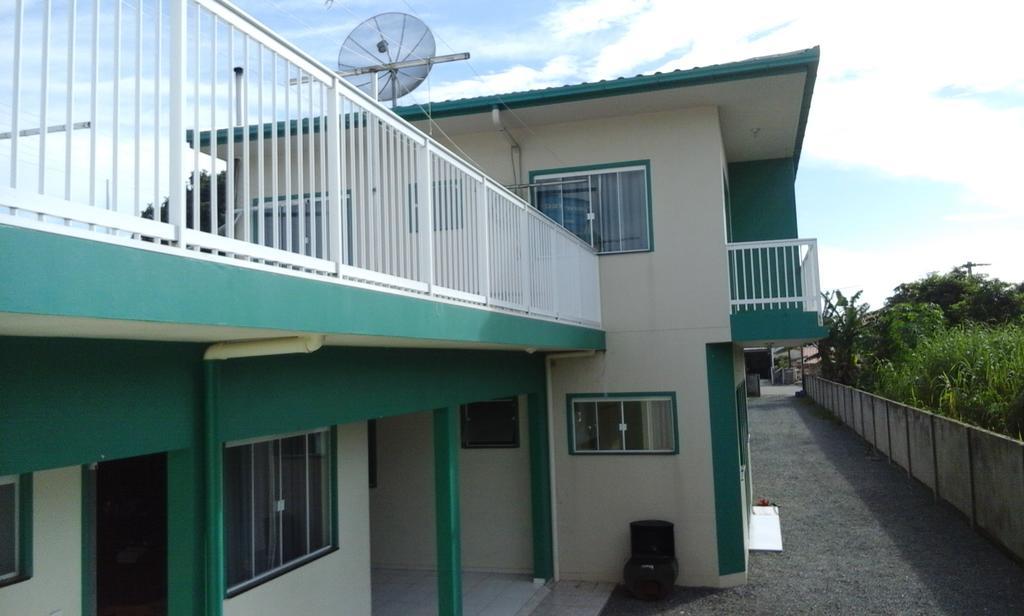 Residencial Juliana Apartman Penha  Kültér fotó